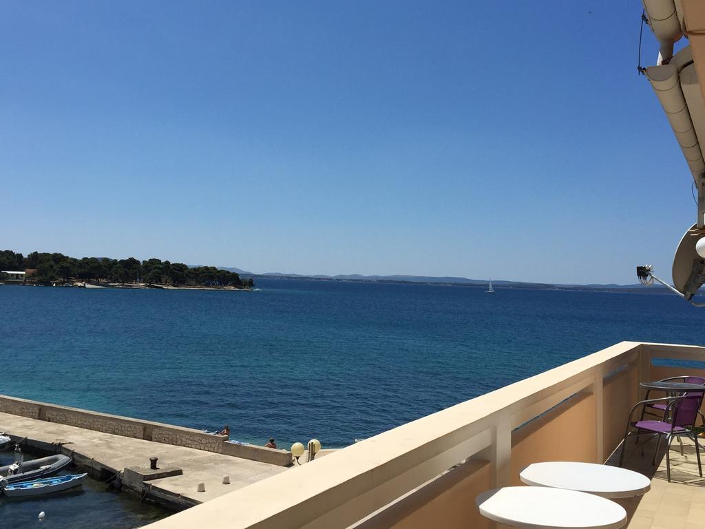 פטרצ'אנה Guest House Punta Grzan מראה חיצוני תמונה