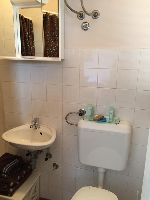 פטרצ'אנה Guest House Punta Grzan חדר תמונה