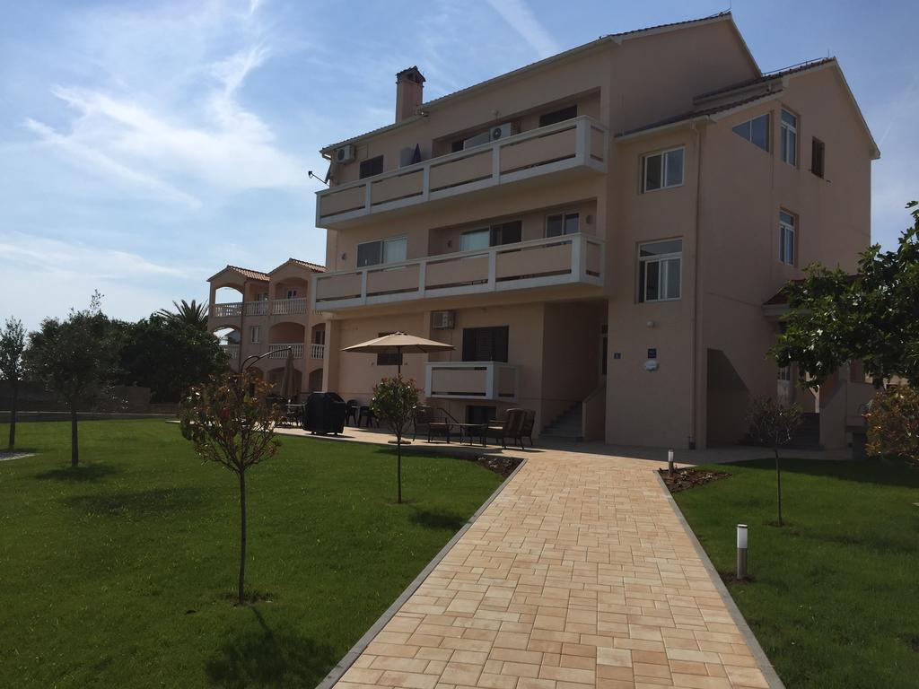 פטרצ'אנה Guest House Punta Grzan מראה חיצוני תמונה